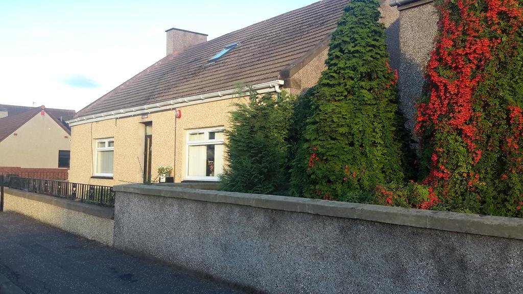 グレンロセス Woodend Bed & Breakfast エクステリア 写真