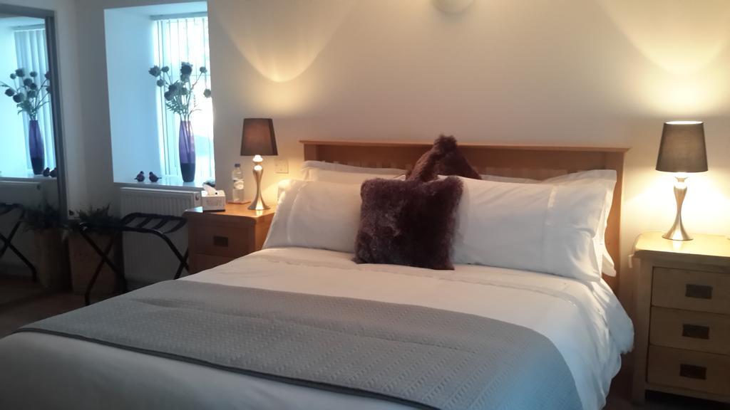 グレンロセス Woodend Bed & Breakfast エクステリア 写真